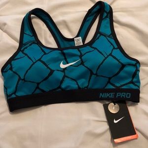 Nike Pro padded sports bra